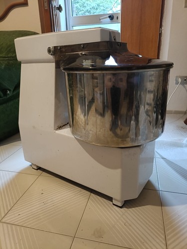 Impastatrice spirale 24kg - impastatrice,